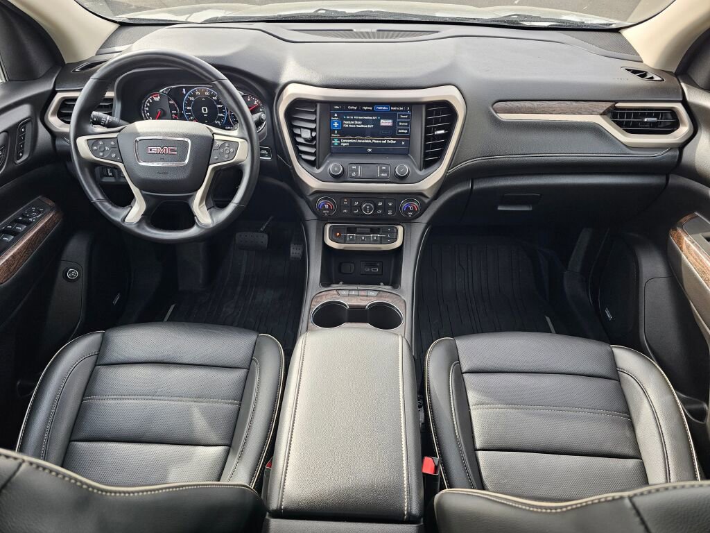 Used 2021 GMC Acadia Denali w/ GMC Pro Grade Package AWD/4WD image 9