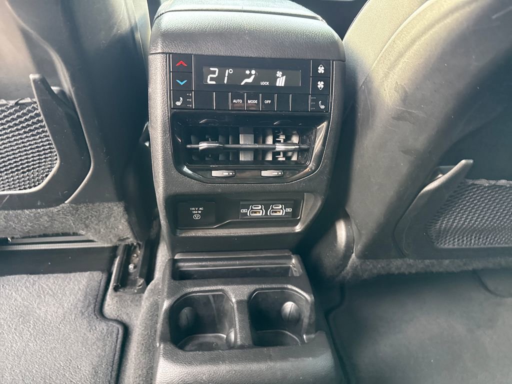 Used 2022 Jeep Grand Cherokee L Limited image 30