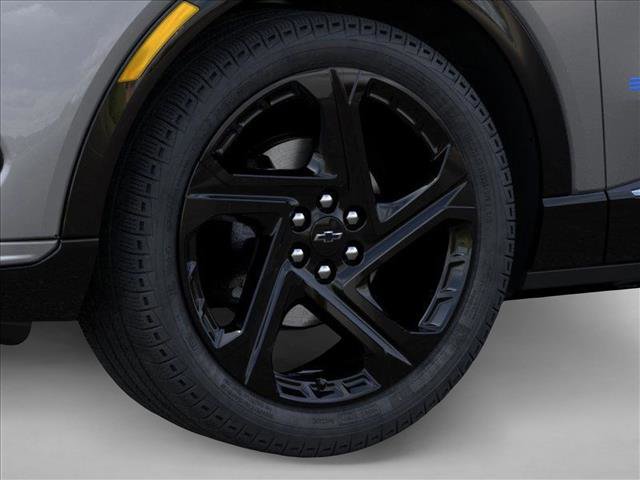 New 2026 Chevrolet Equinox EV RS image 9