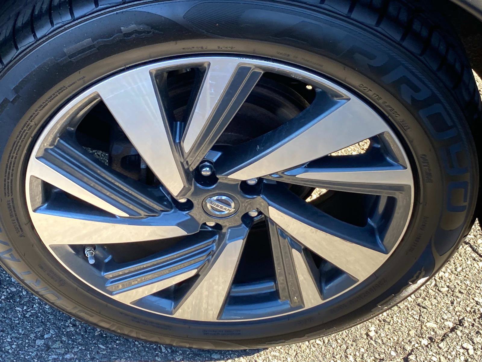 Used 2016 Nissan Murano Platinum w/ Platinum Technology Package image 27