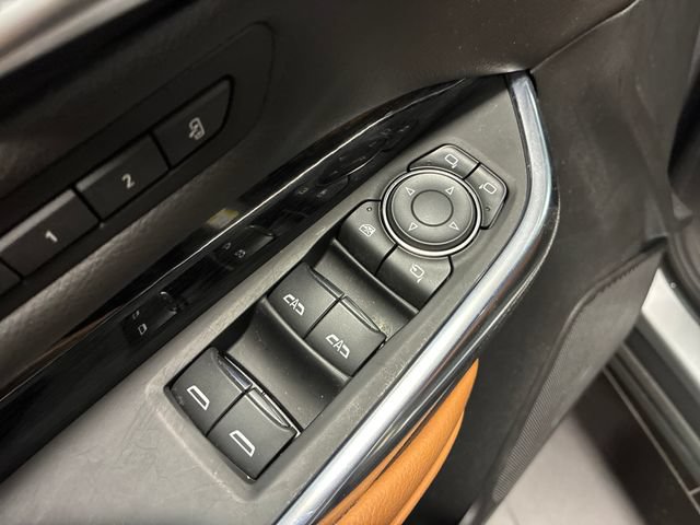Certified 2024 Cadillac XT4 Premium Luxury w/ Technology Package FWD image 11