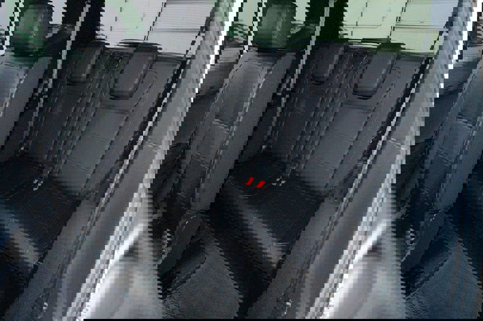 Used 2020 Volkswagen Tiguan SE R-Line w/ 3rd Row Seat Package image 25