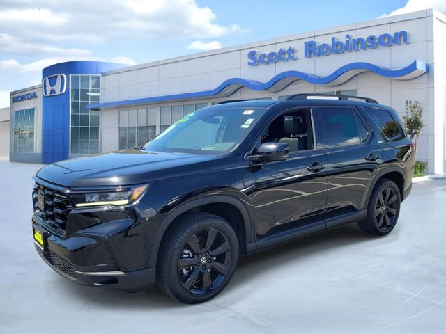 Certified 2025 Honda Pilot Black Edition image 2