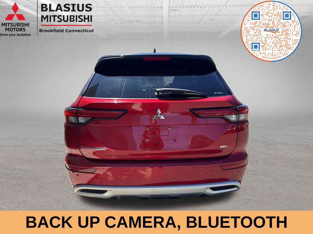 Used 2023 Mitsubishi Outlander SEL AWD/4WD image 9