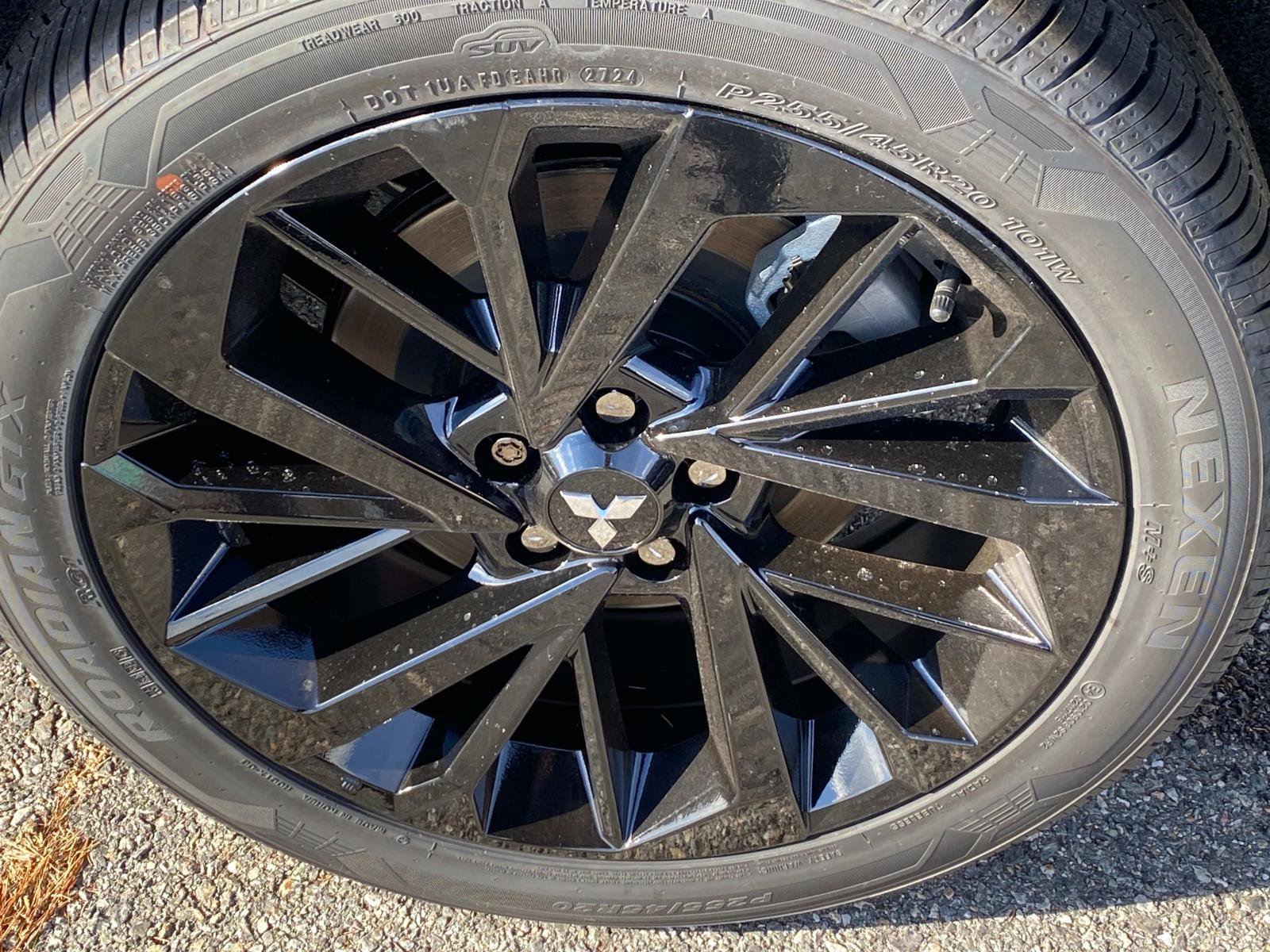 New 2025 Mitsubishi Outlander 4WD Plug-In Hybrid image 6