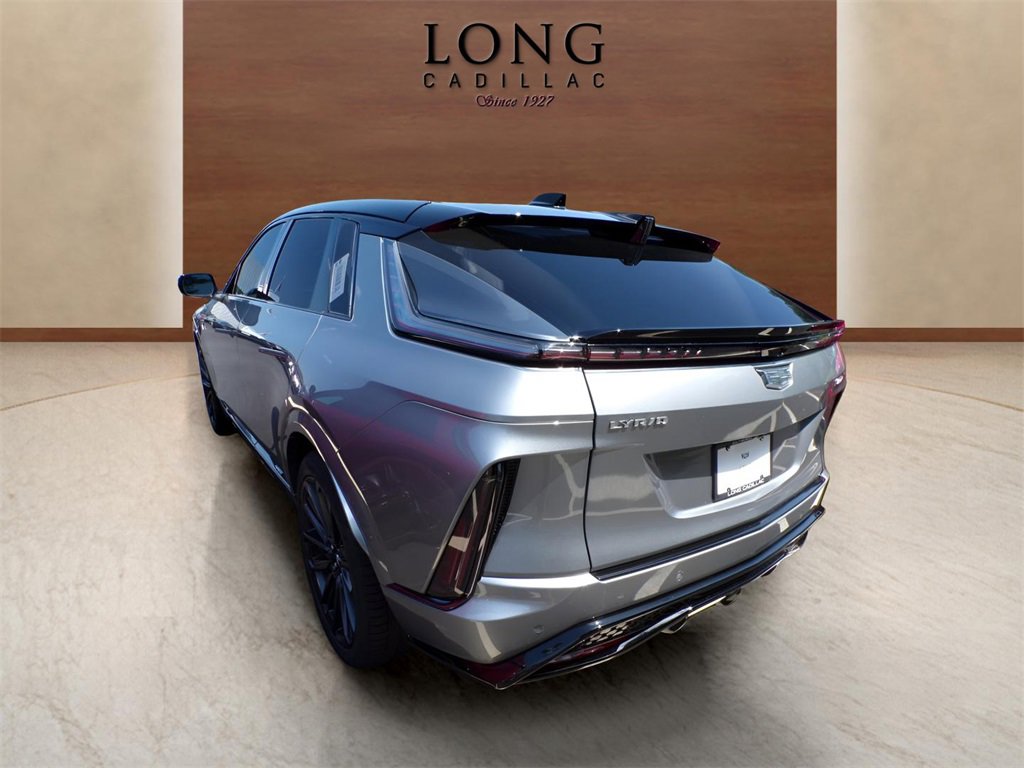 New 2026 Cadillac Lyriq V image 6