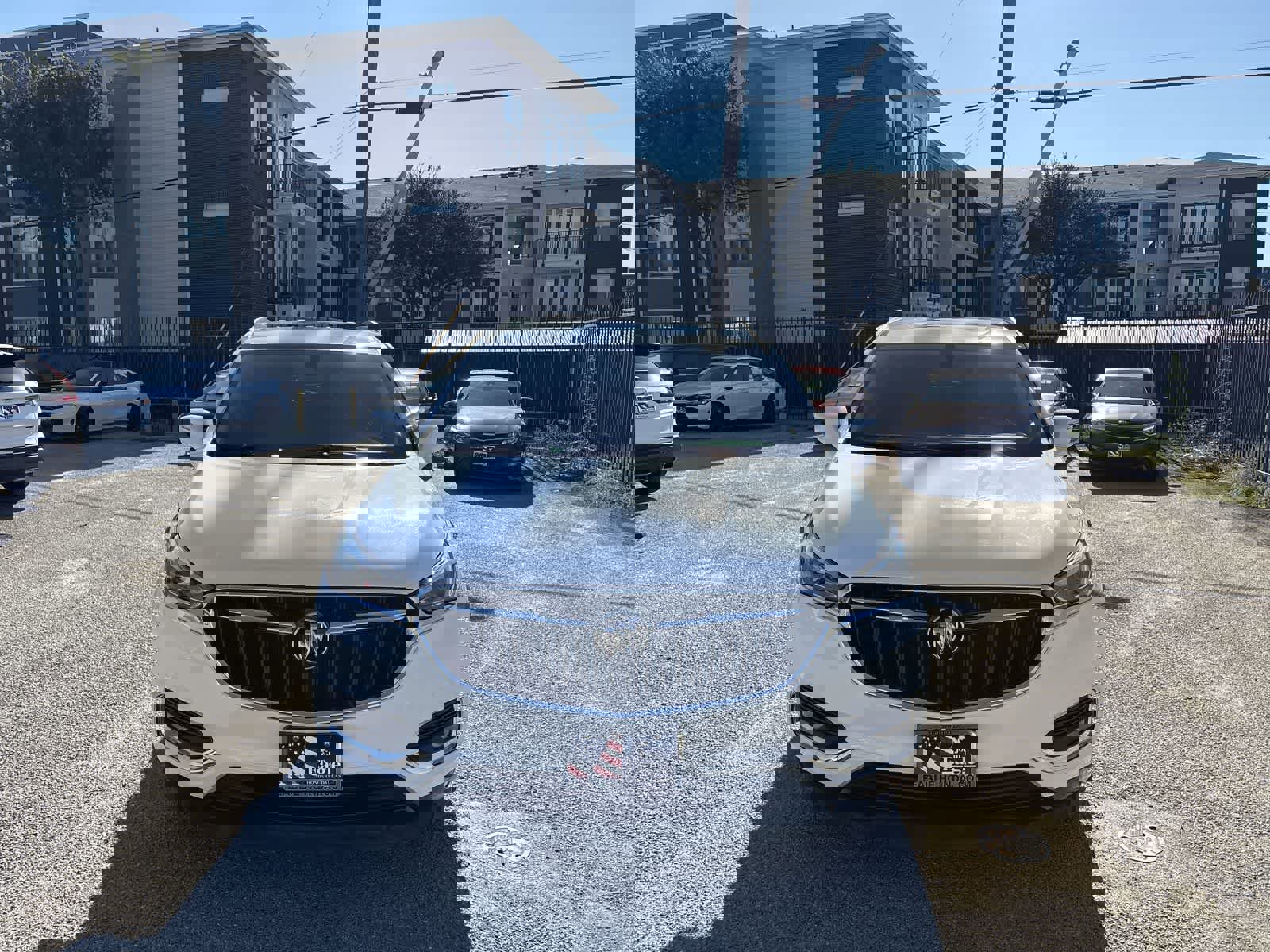 Used 2019 Buick Enclave Essence image 6