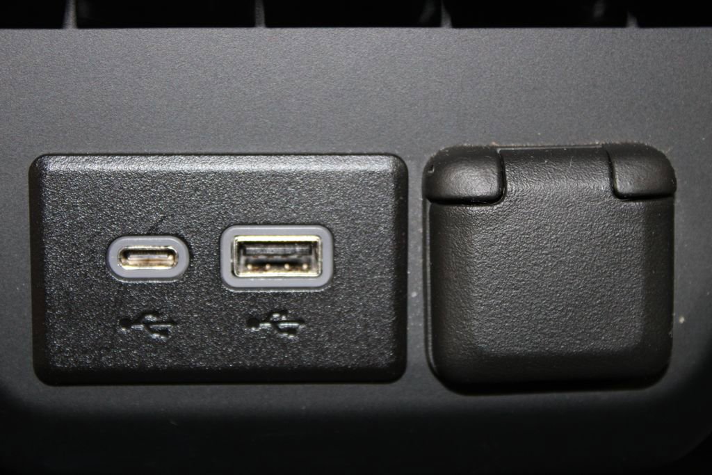 Used 2023 GMC Sierra 1500 Pro w/ Pro Value Package image 45