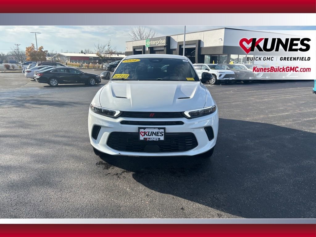Used 2024 Dodge Hornet GT w/ GT Blacktop Package image 10