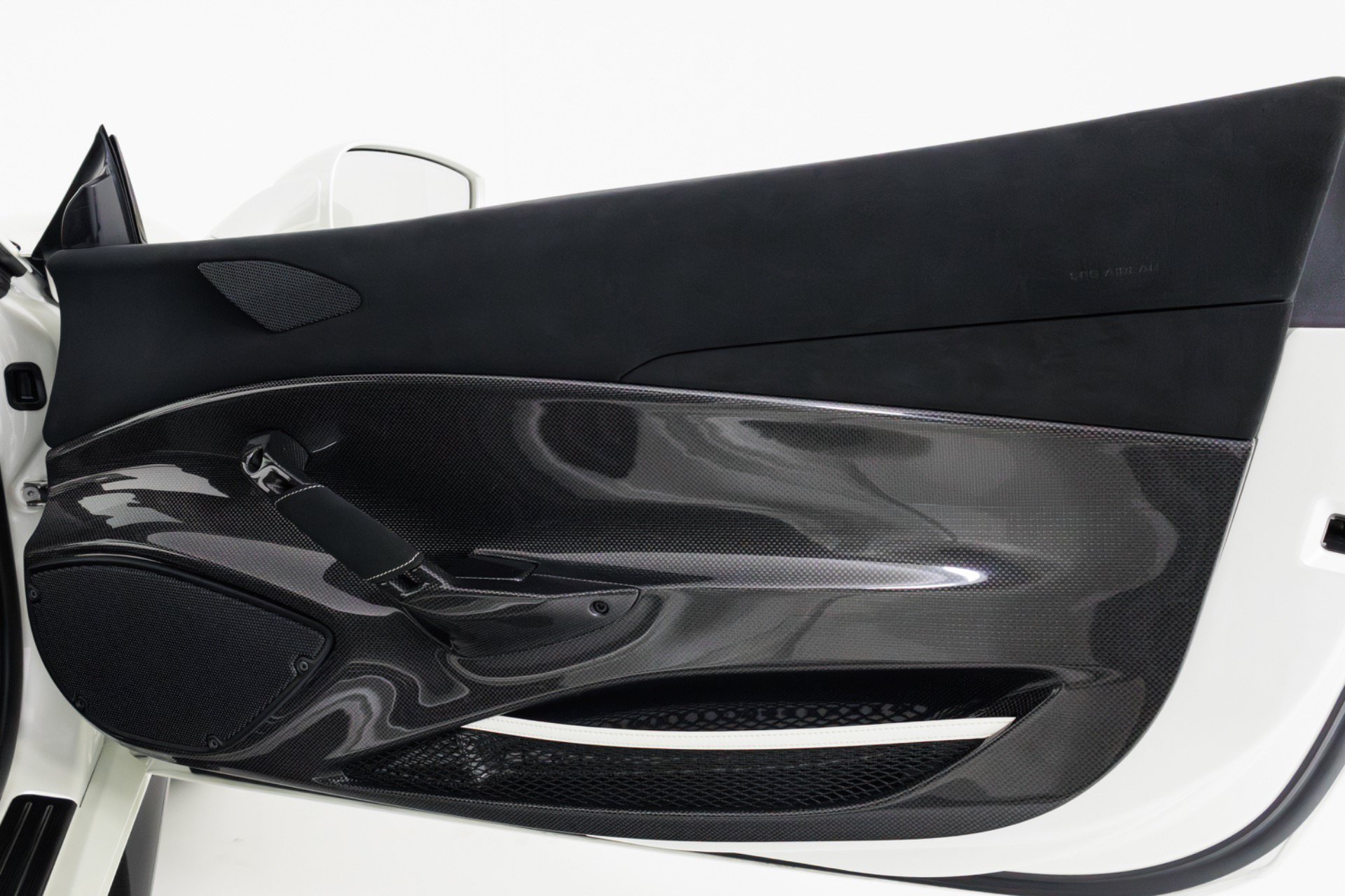 Used 2020 Ferrari 488 Pista Coupe RWD image 40