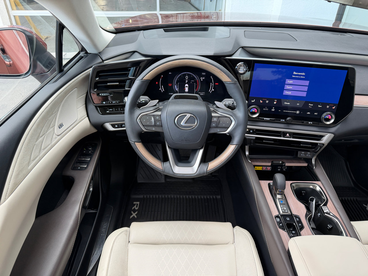 Used 2023 Lexus RX 350 AWD image 5