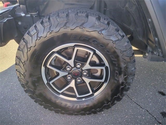 Used 2025 Jeep Wrangler Unlimited Rubicon image 25