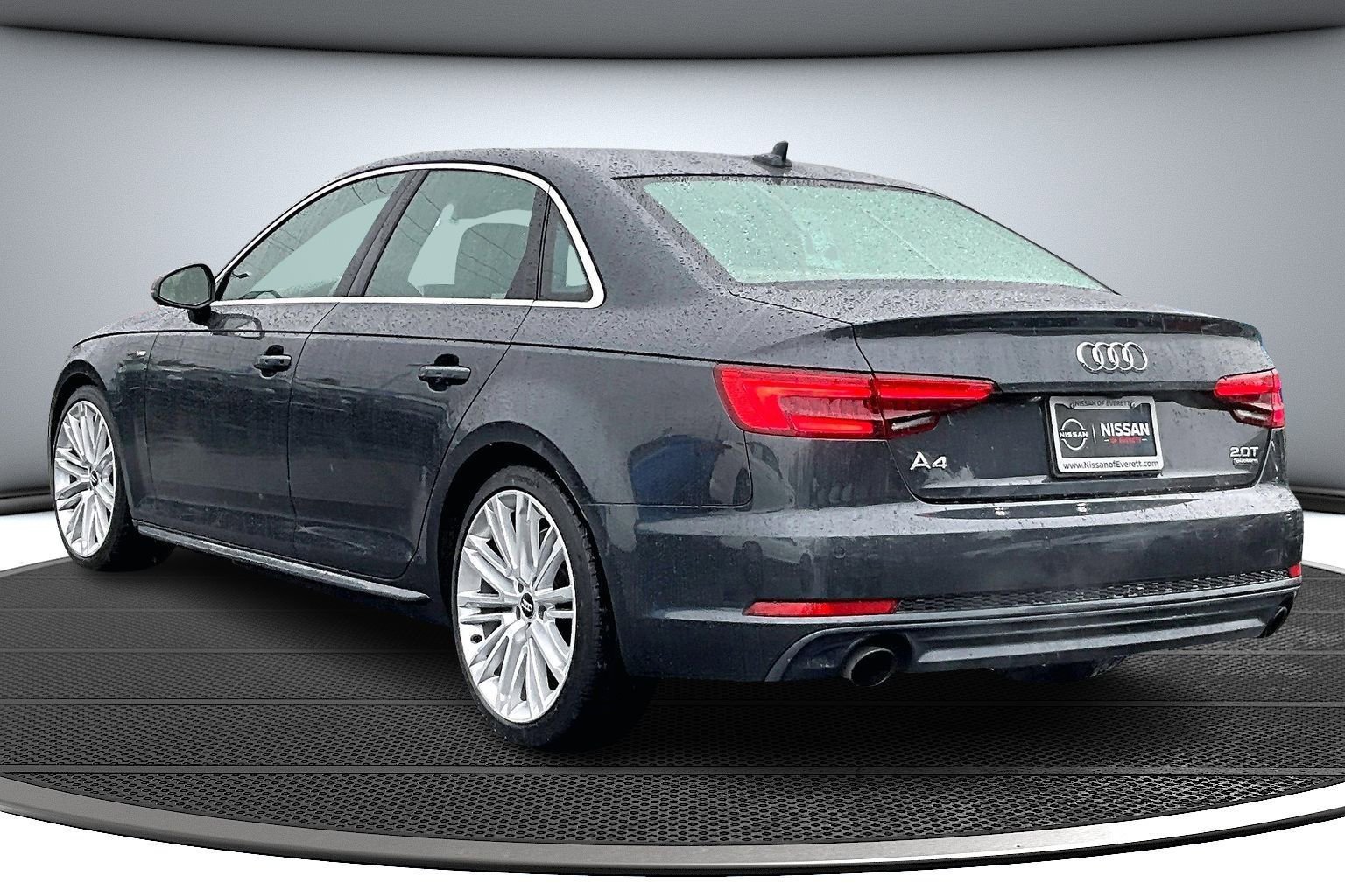 Used 2017 Audi A4 2.0T Prestige w/ Prestige Package image 4