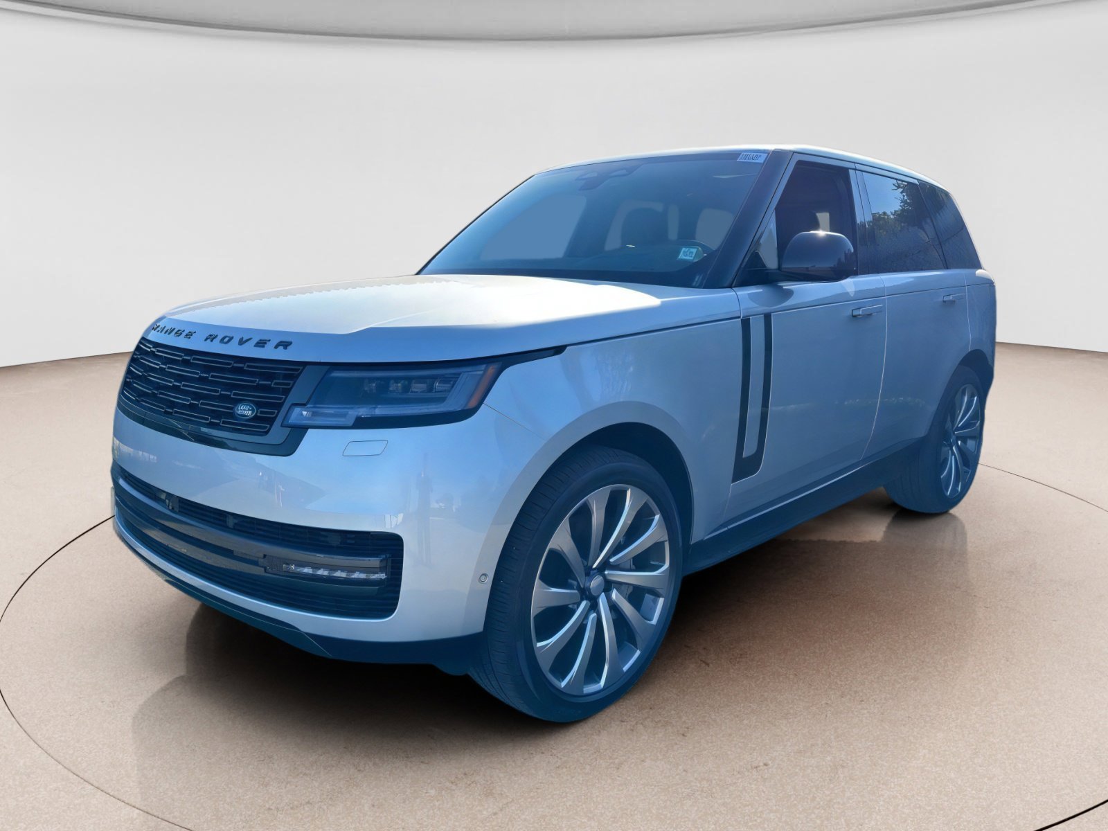 New 2025 Land Rover Range Rover SE image 1