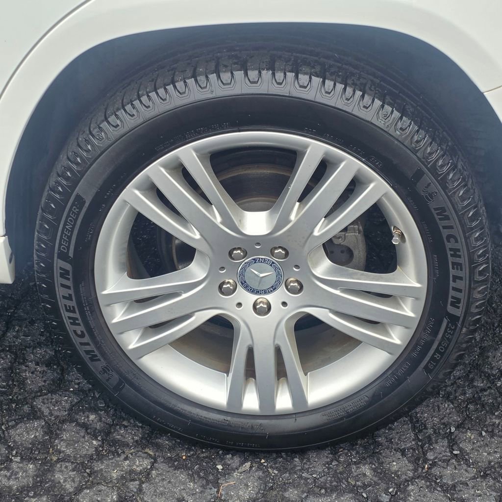 Used 2015 Mercedes-Benz GLK 350 2WD image 10