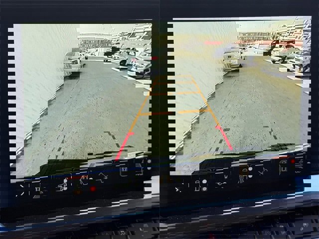 Used 2024 Chevrolet Silverado 1500 High Country w/ High Country Premium Package image 19