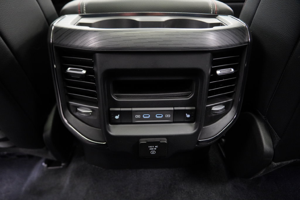 Certified 2026 RAM 1500 Laramie AWD/4WD image 30