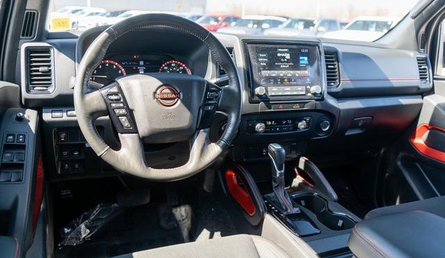 Used 2023 Nissan Frontier PRO-4X w/ Technology Package AWD/4WD image 11