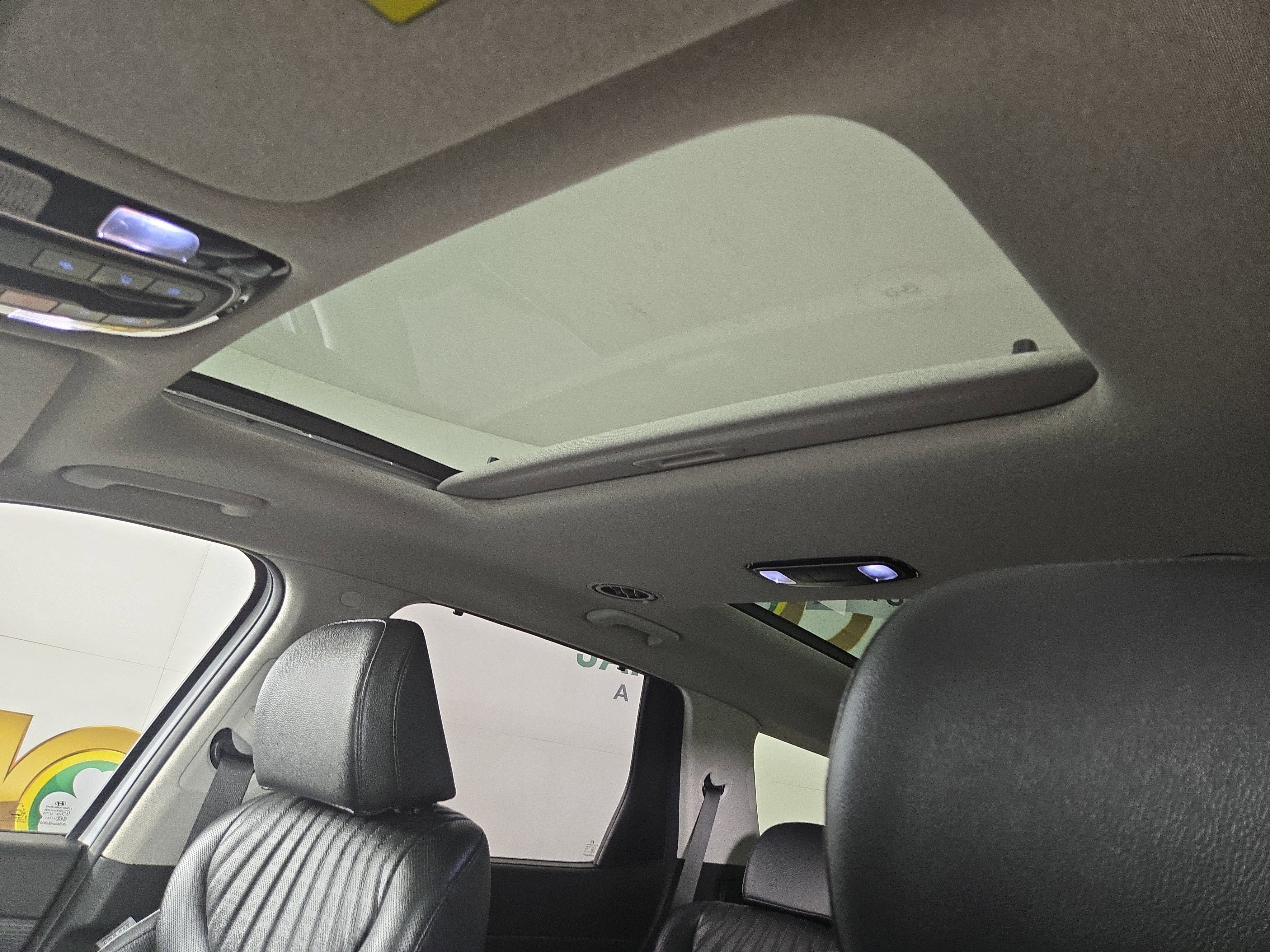 Used 2023 Hyundai Palisade Limited image 23