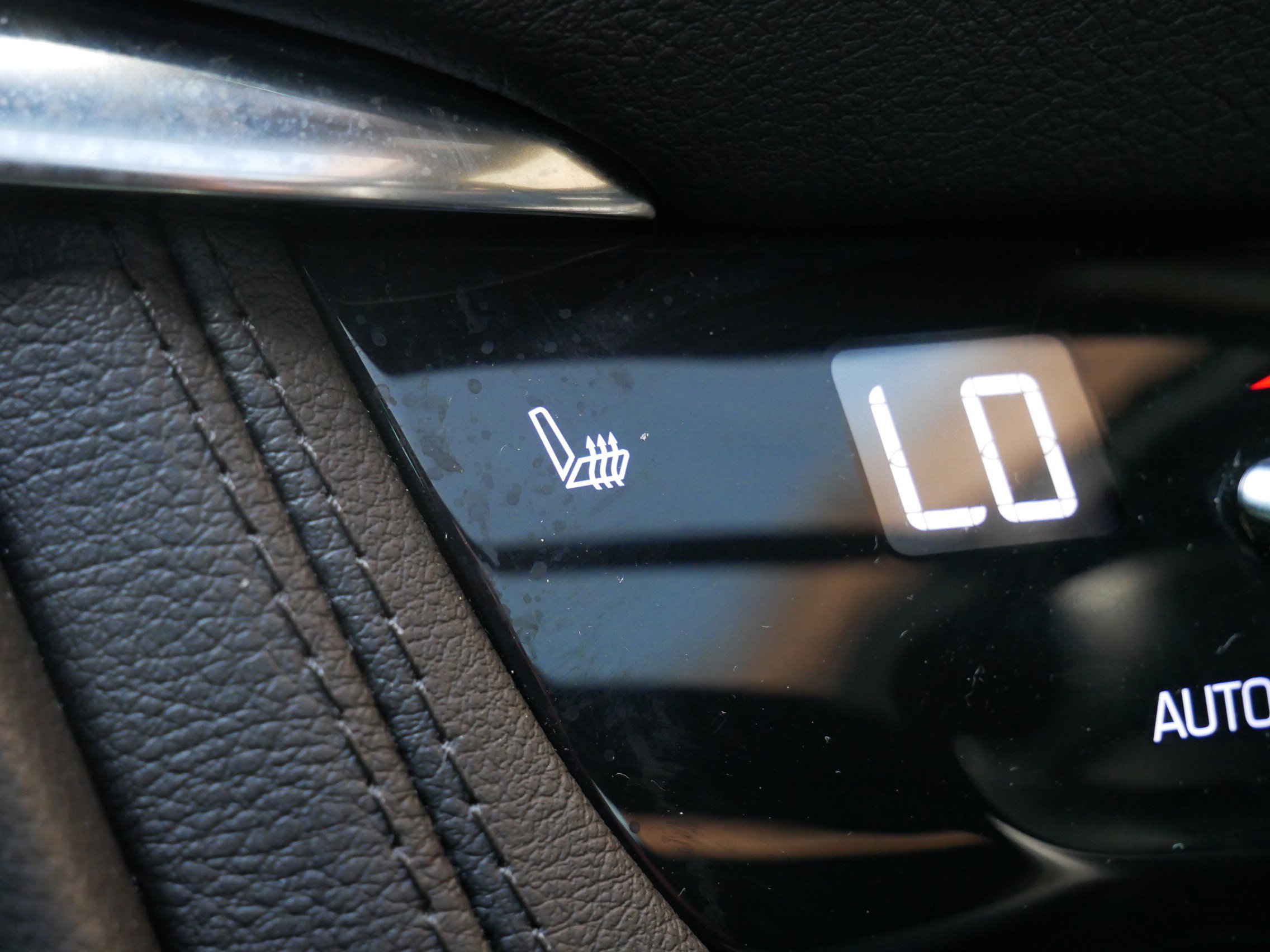 Certified 2022 Cadillac XT5 Premium Luxury FWD image 20