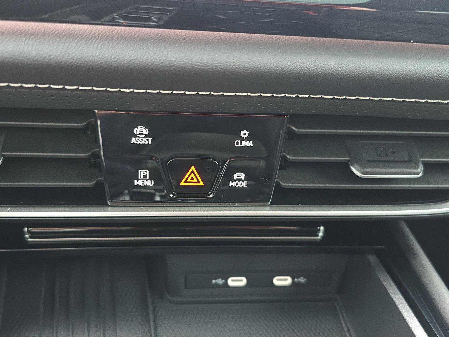 New 2026 Volkswagen Atlas SEL Premium R-Line image 26