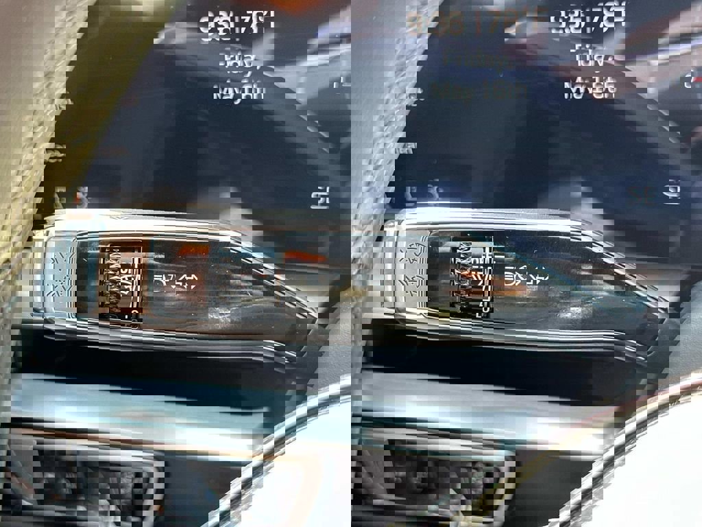 New 2025 Cadillac Lyriq Sport image 26