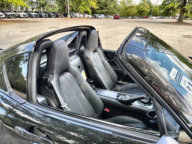 New 2026 MAZDA MX-5 Miata RF Grand Touring RWD image 23