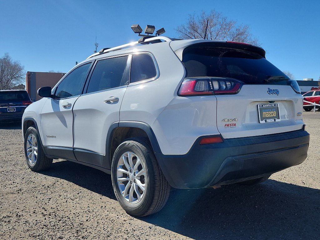 Used 2019 Jeep Cherokee Latitude w/ Popular Appearance Group image 8