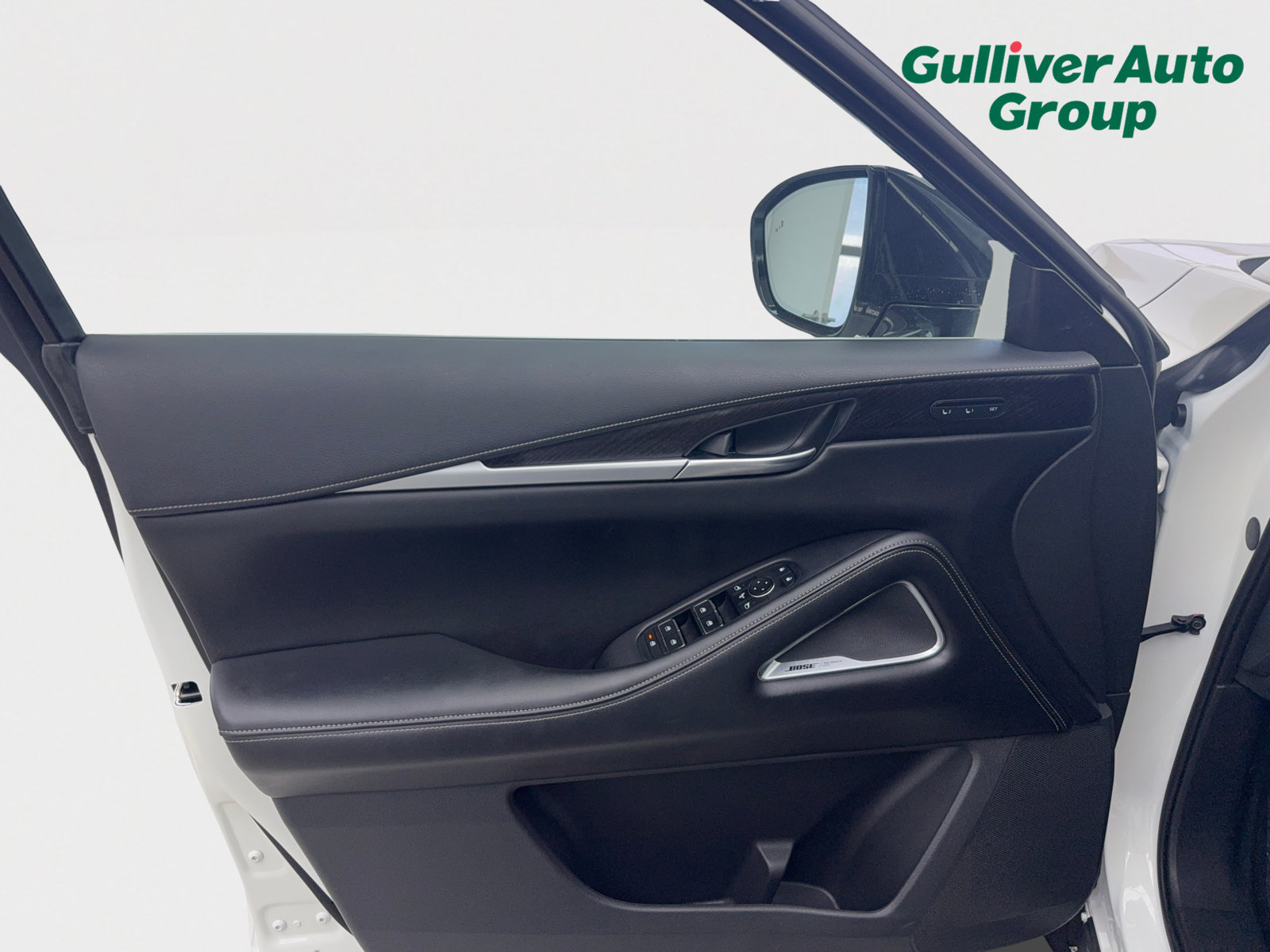 Used 2023 INFINITI QX60 Sensory w/ Vision Package FWD image 29