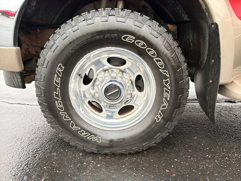 Used 2001 Ford Excursion Limited image 24