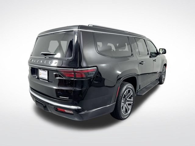 Used 2024 Jeep Wagoneer L Series II w/ Flexible Seating Group AWD/4WD image 34
