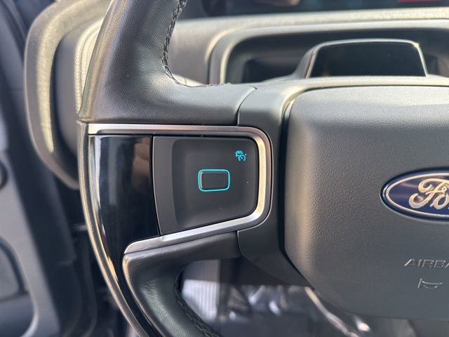 Used 2025 Ford Expedition Platinum image 18