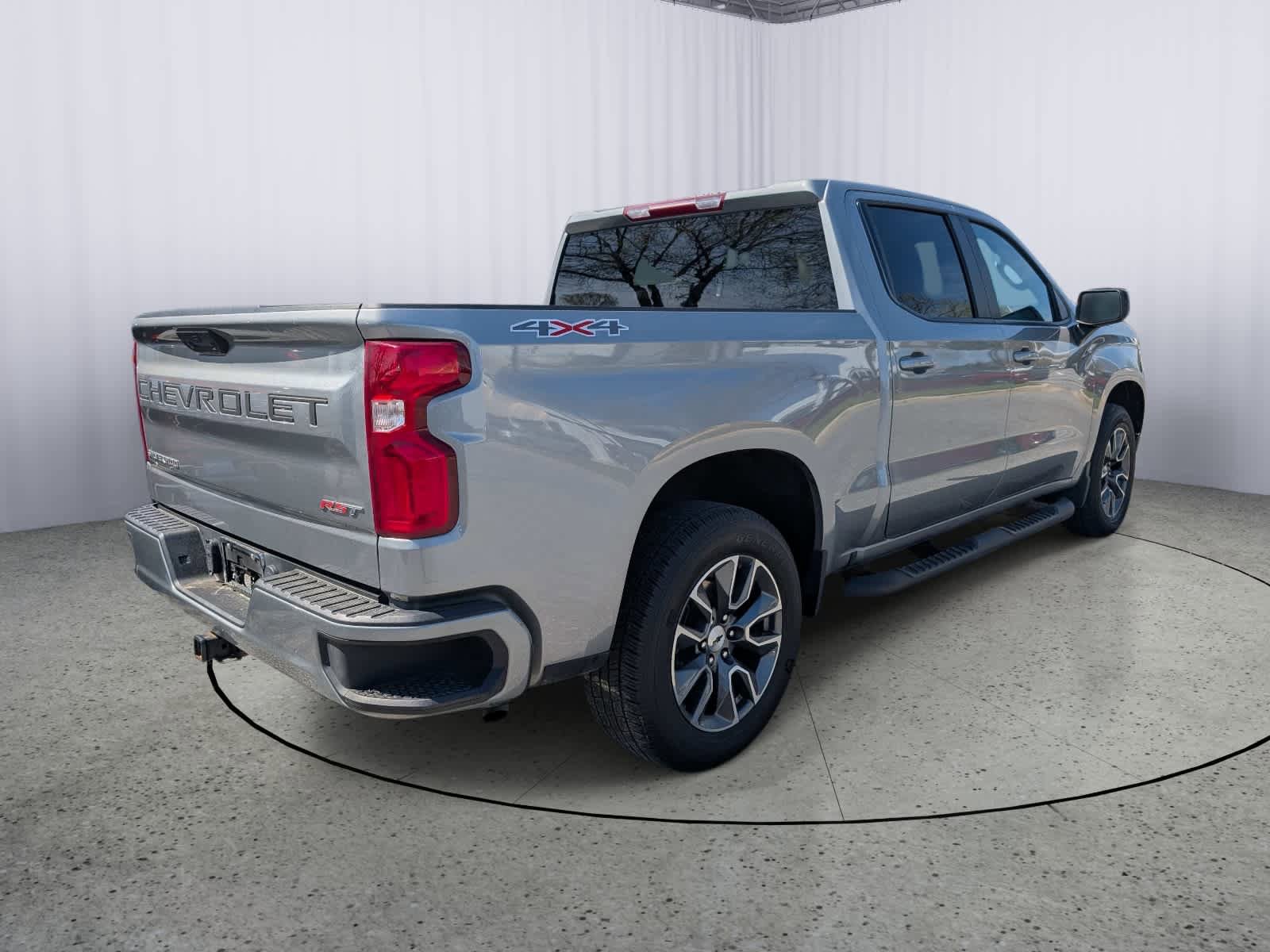 Used 2023 Chevrolet Silverado 1500 RST w/ Protection Package AWD/4WD image 3