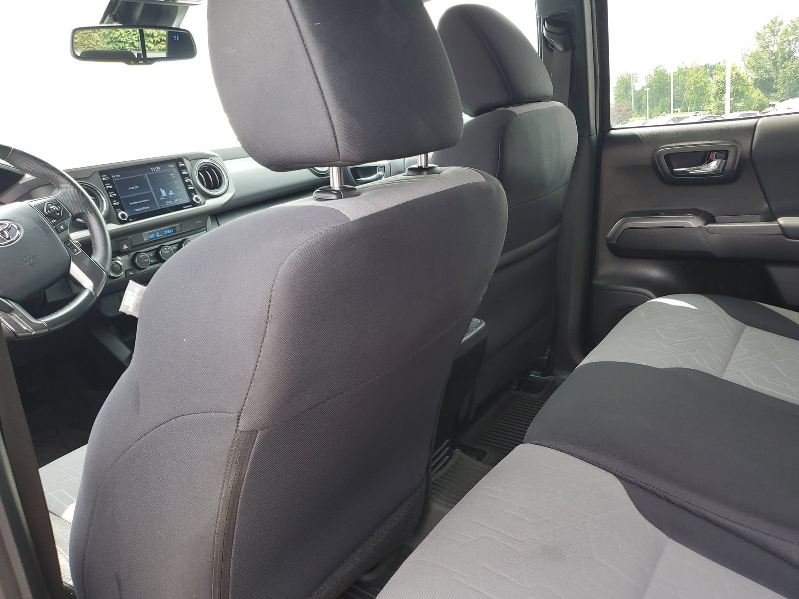 Certified 2023 Toyota Tacoma TRD Off-Road w/ Black Out Package (TMS) AWD/4WD image 13