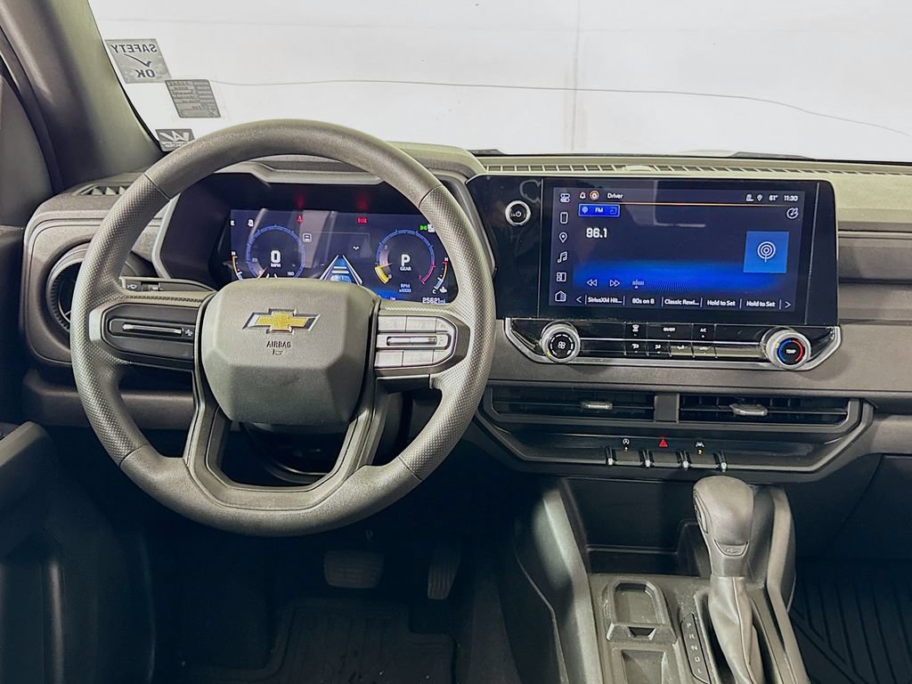 Used 2024 Chevrolet Colorado W/T RWD image 9