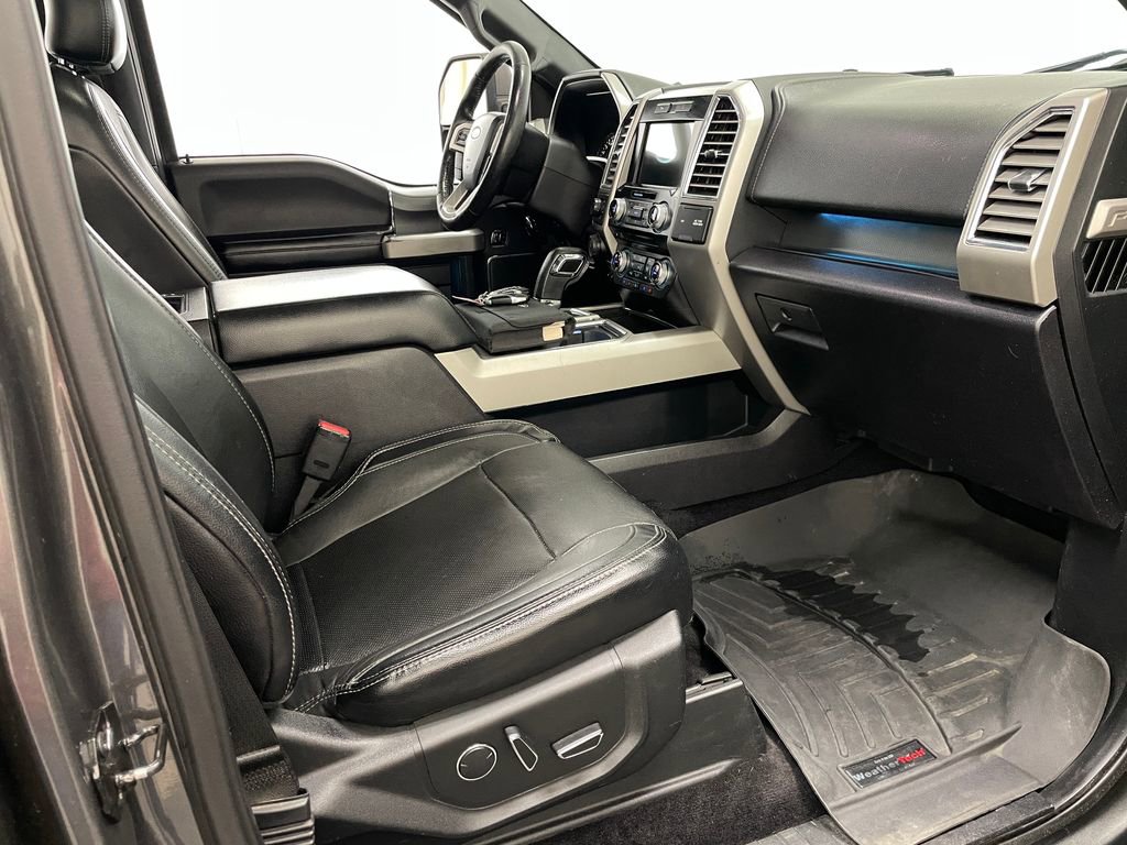 Used 2016 Ford F150 Lariat w/ Equipment Group 502A Luxury image 40