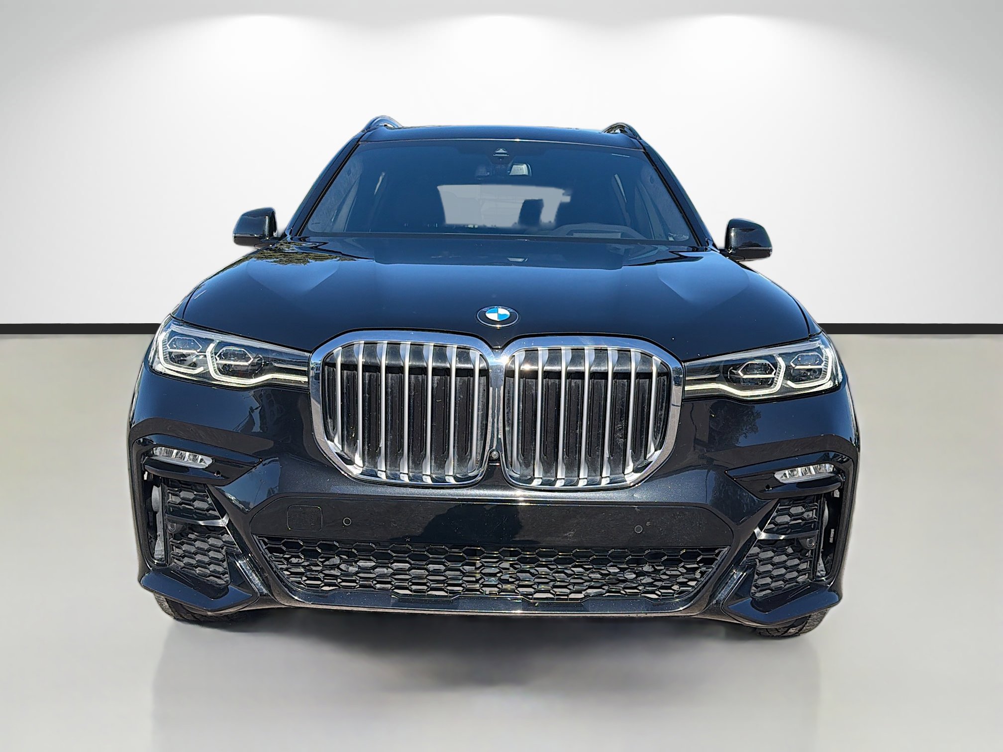 Used 2022 BMW X7 xDrive40i w/ M Sport Package image 8