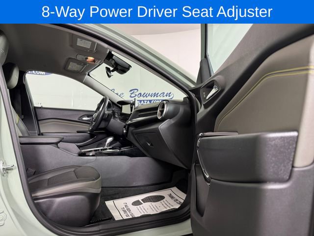 Used 2025 Chevrolet Trax ACTIV FWD image 16