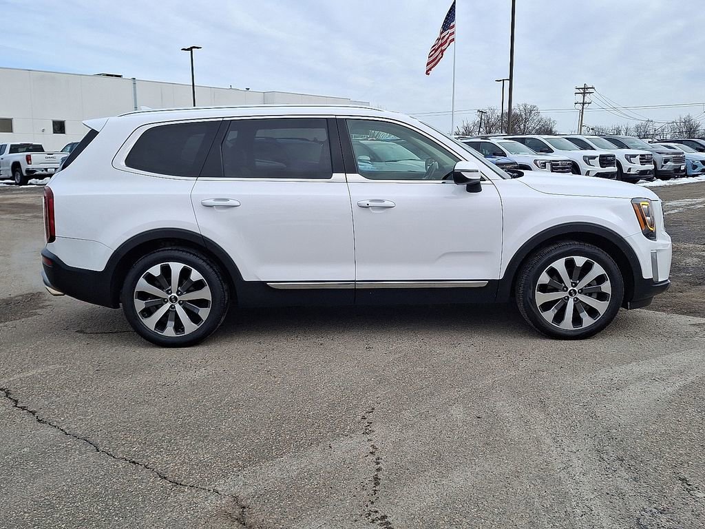 Used 2021 Kia Telluride EX w/ EX Premium Package image 11