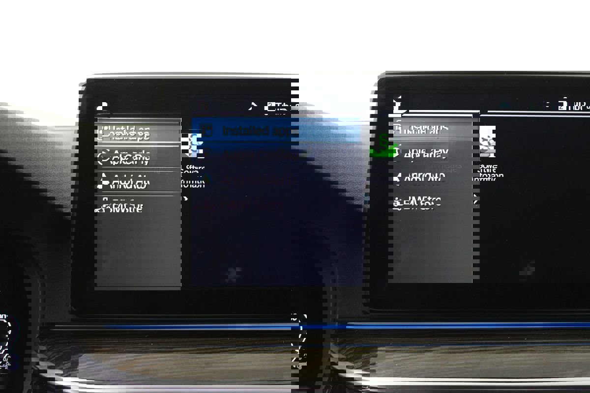 Used 2023 BMW 530e w/ M Sport Package image 15