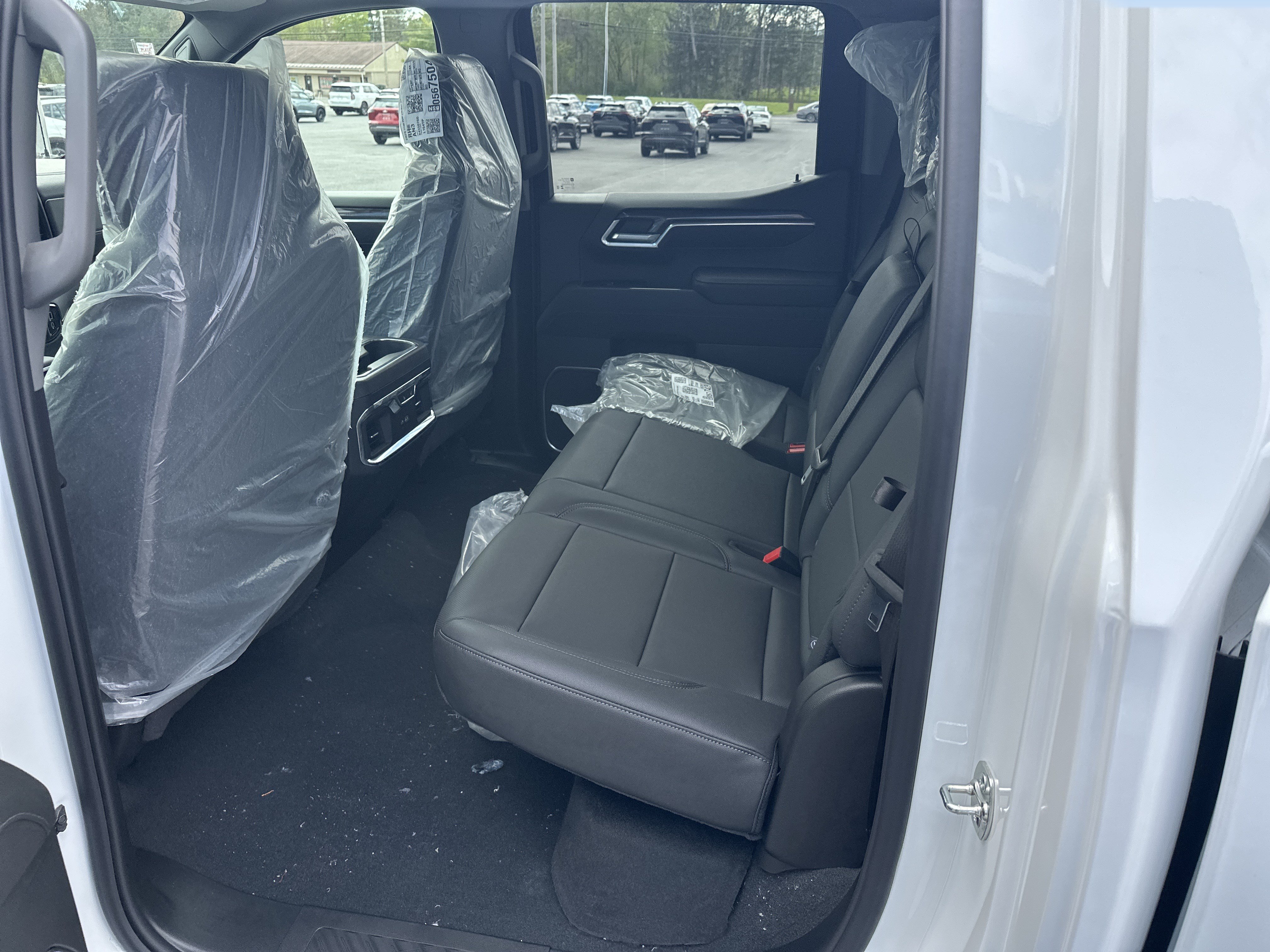 New 2026 Chevrolet Silverado 1500 LTZ w/ LTZ Premium Package AWD/4WD image 8