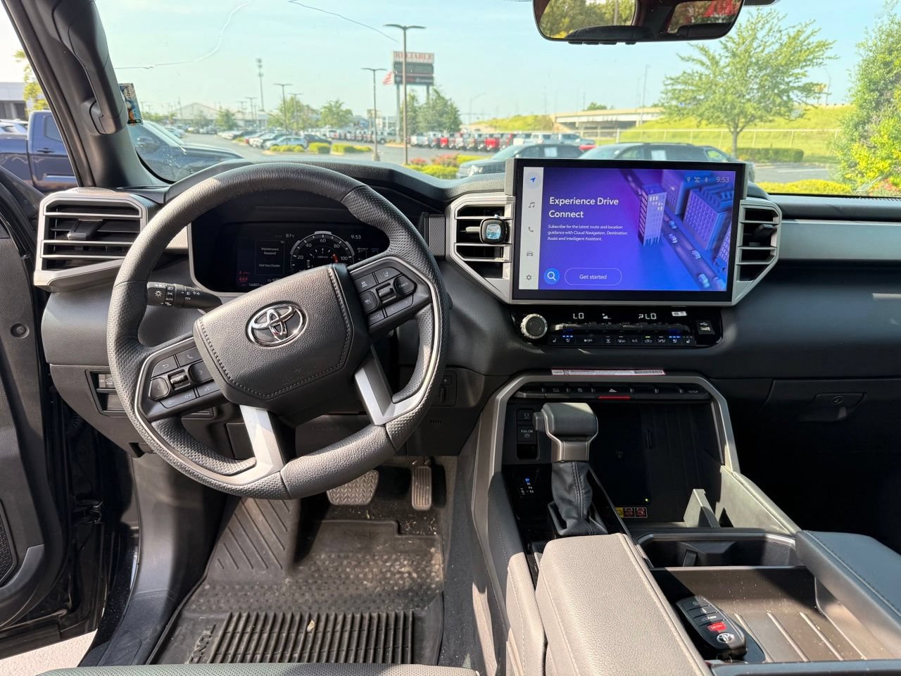 Used 2025 Toyota Tundra Limited AWD/4WD image 11