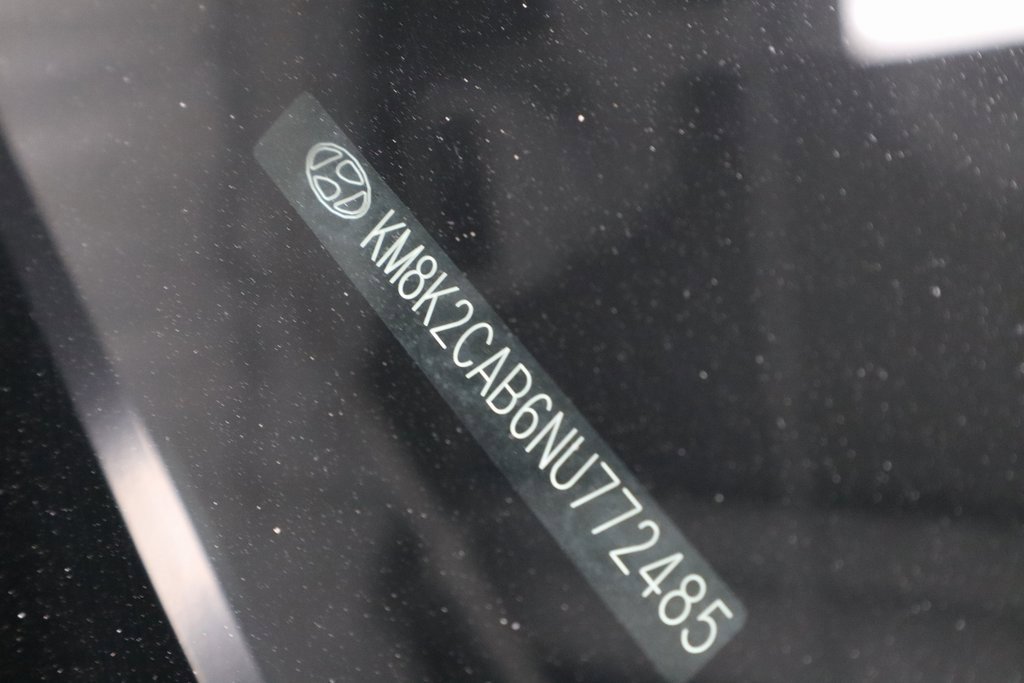 Used 2022 Hyundai Kona SE image 32