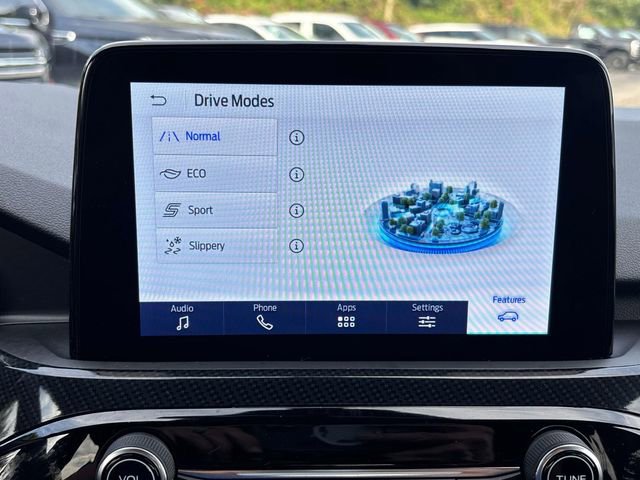 Used 2025 Ford Escape ST-Line image 31