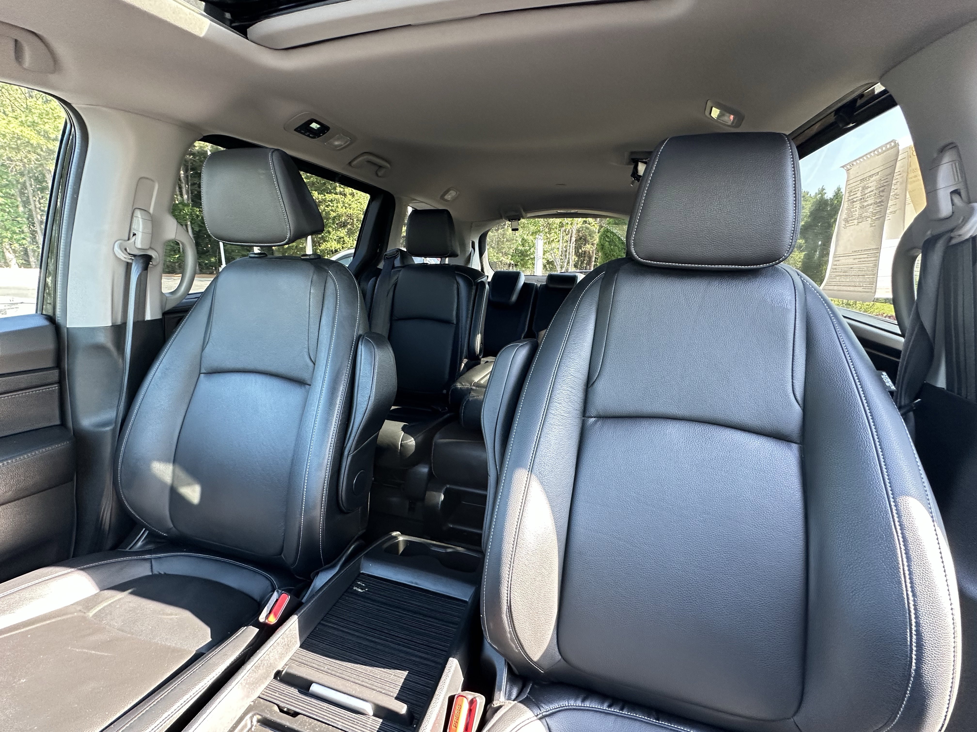 Used 2024 Honda Odyssey EX-L image 8