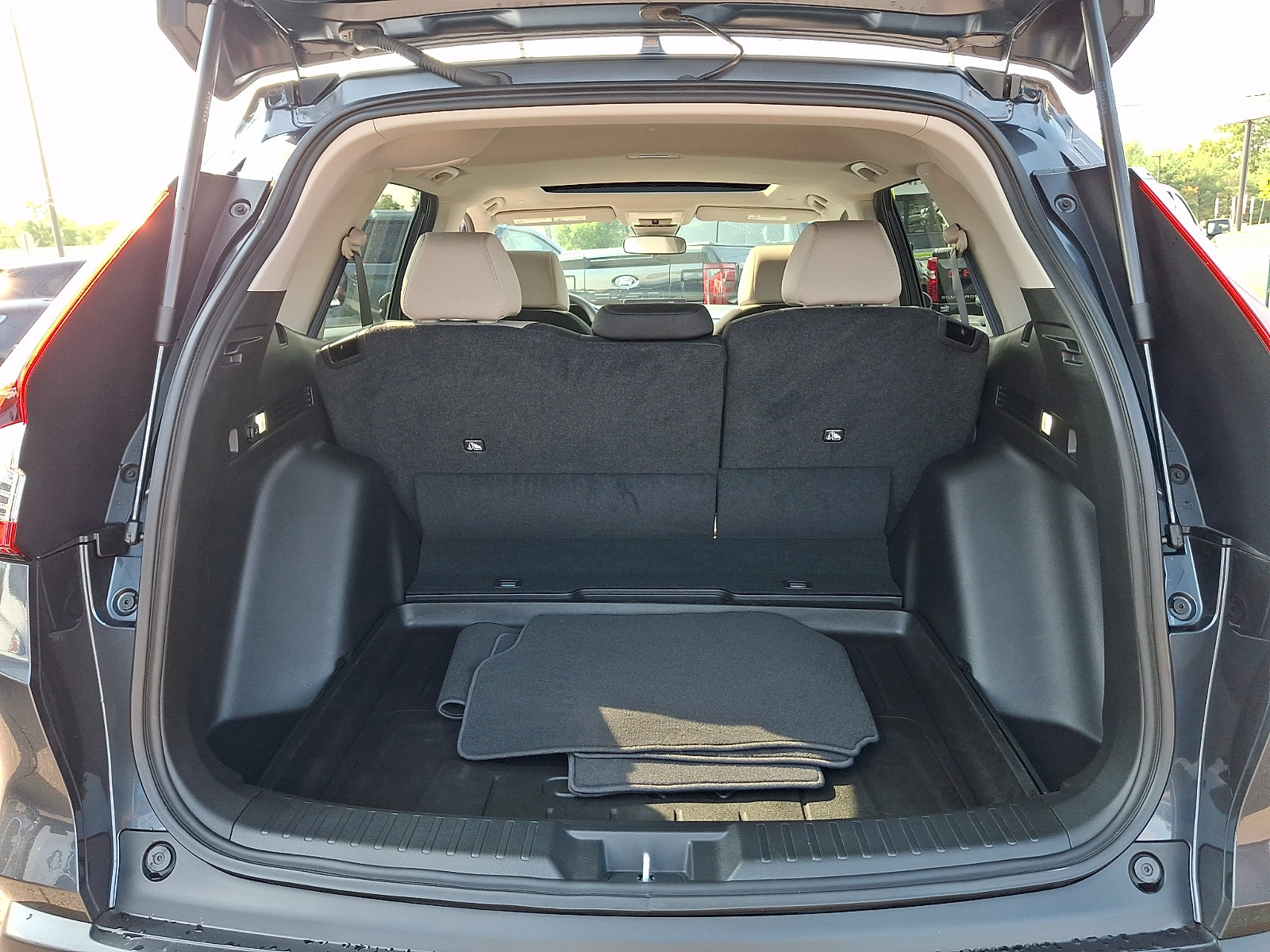 Used 2025 Honda CR-V EX image 28