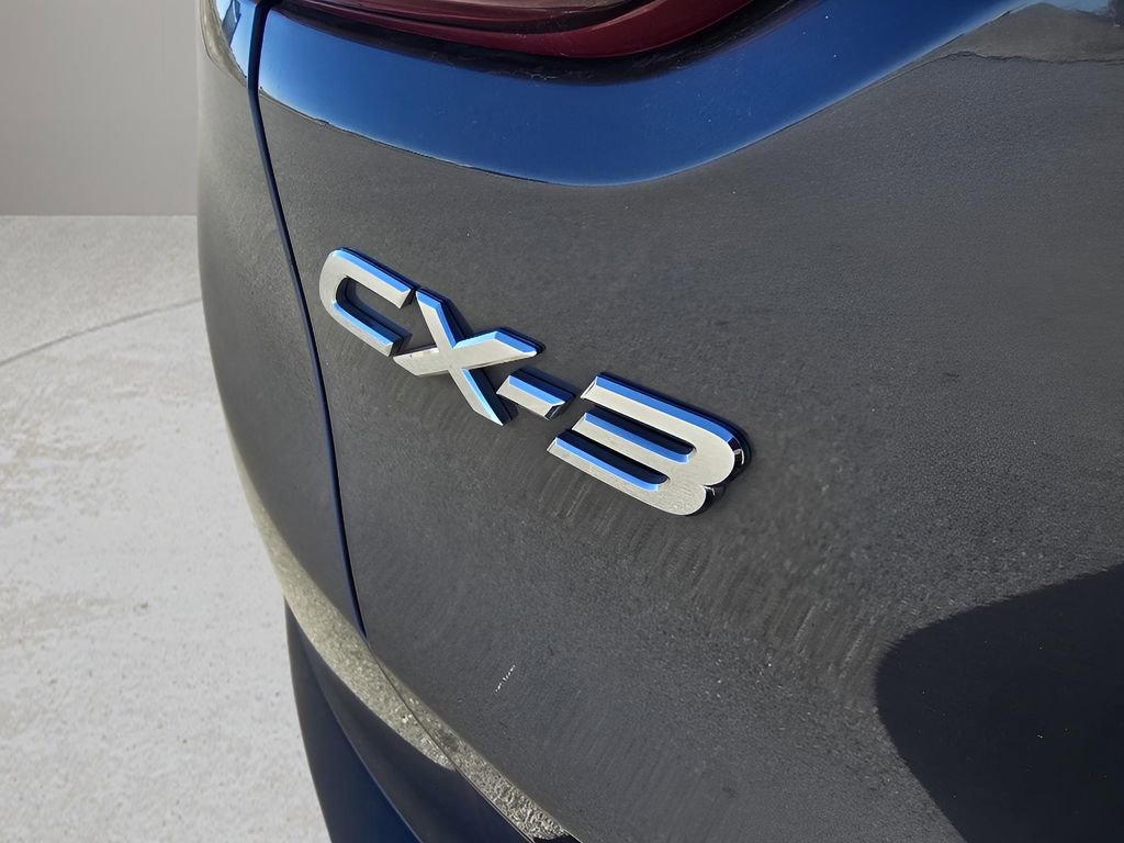 Used 2017 MAZDA CX-3 Touring w/ Premium Package image 10