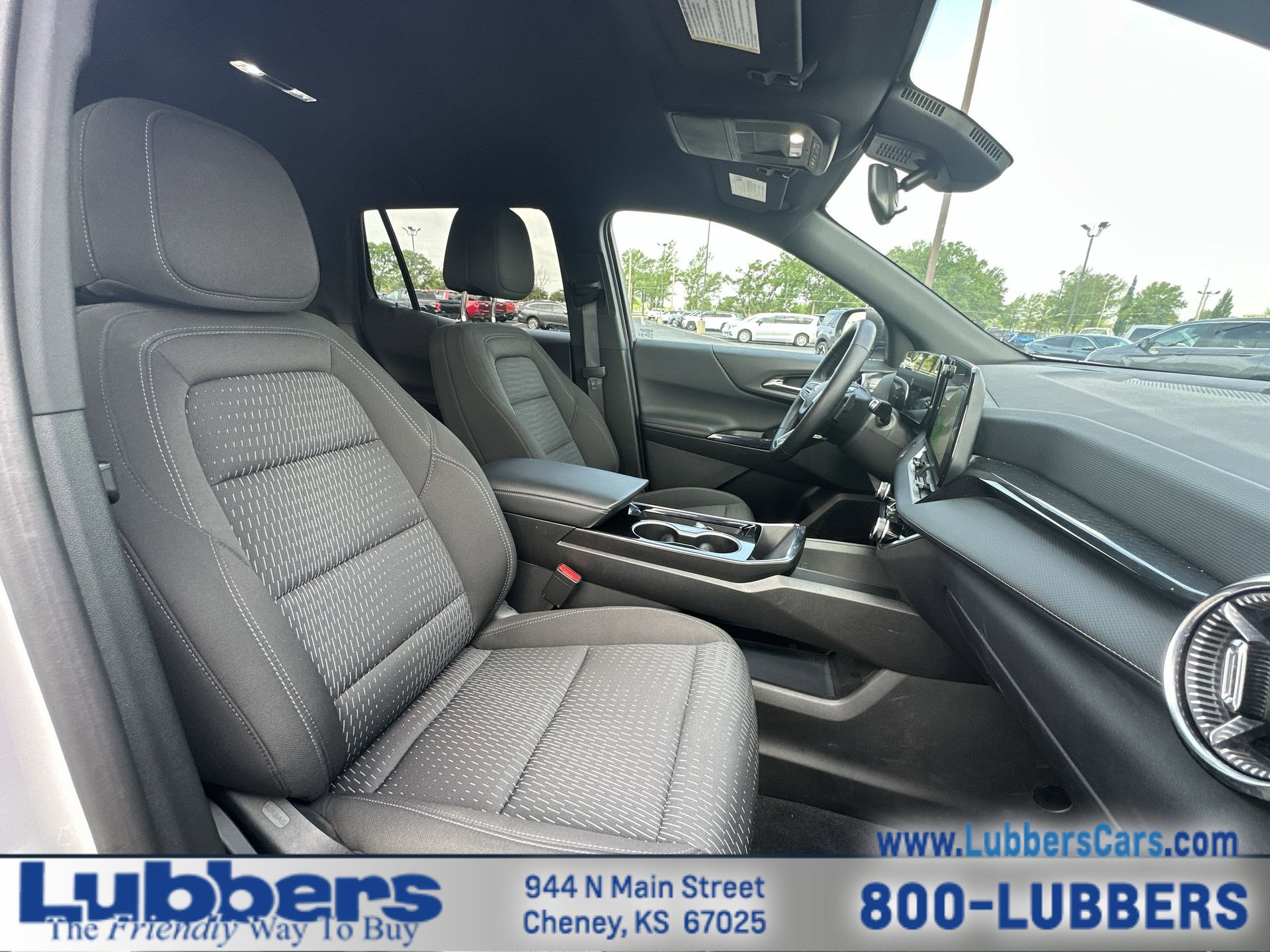 Used 2025 Chevrolet Equinox LT FWD image 22
