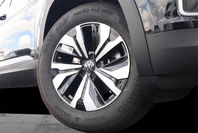 New 2026 Volkswagen Atlas SE image 3