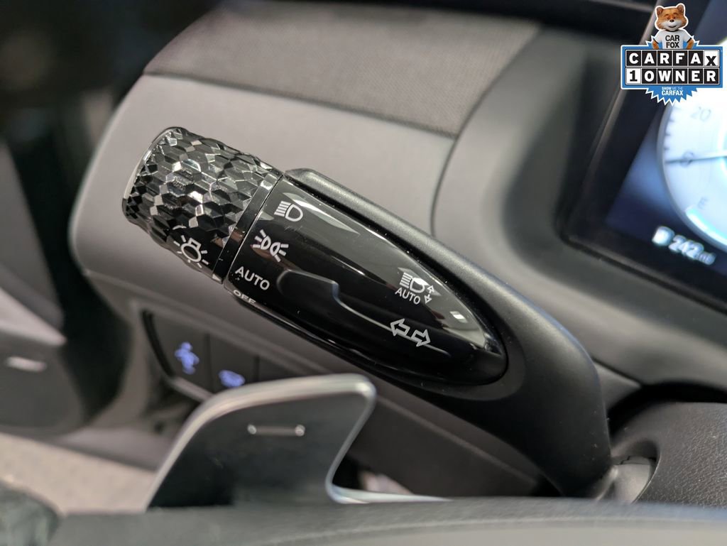 Certified 2022 Hyundai Tucson Limited image 18